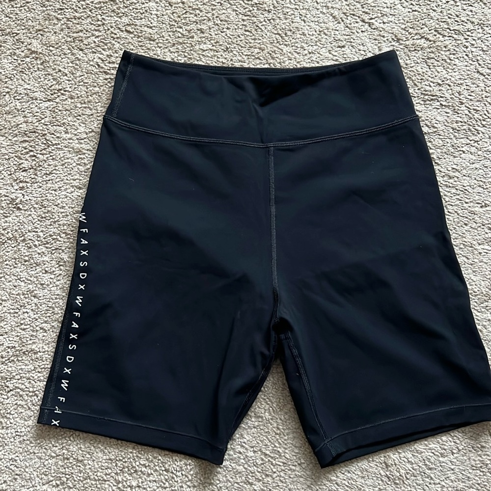Sarah’s Day X White Fox collab biker shorts